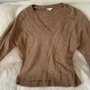 H&M V neck sweater